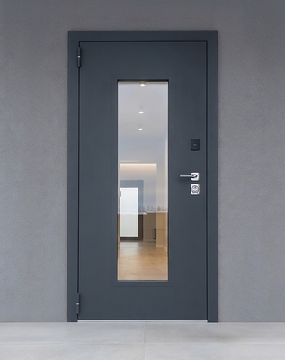 Серая входная дверь с окном Серая входная дверь с окном